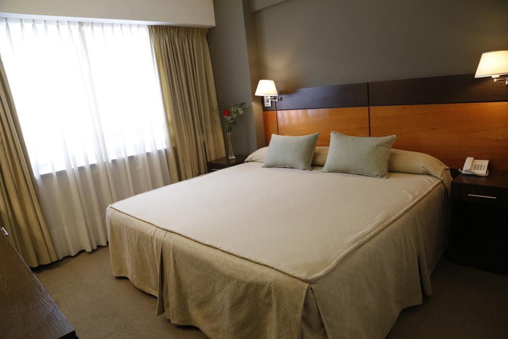 Hotel Corregidor La Plata Bagian luar foto