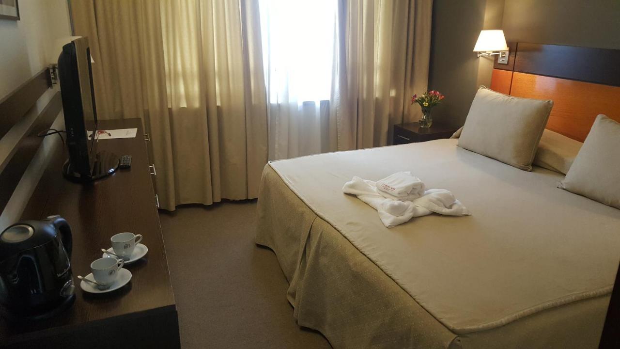 Hotel Corregidor La Plata Bagian luar foto